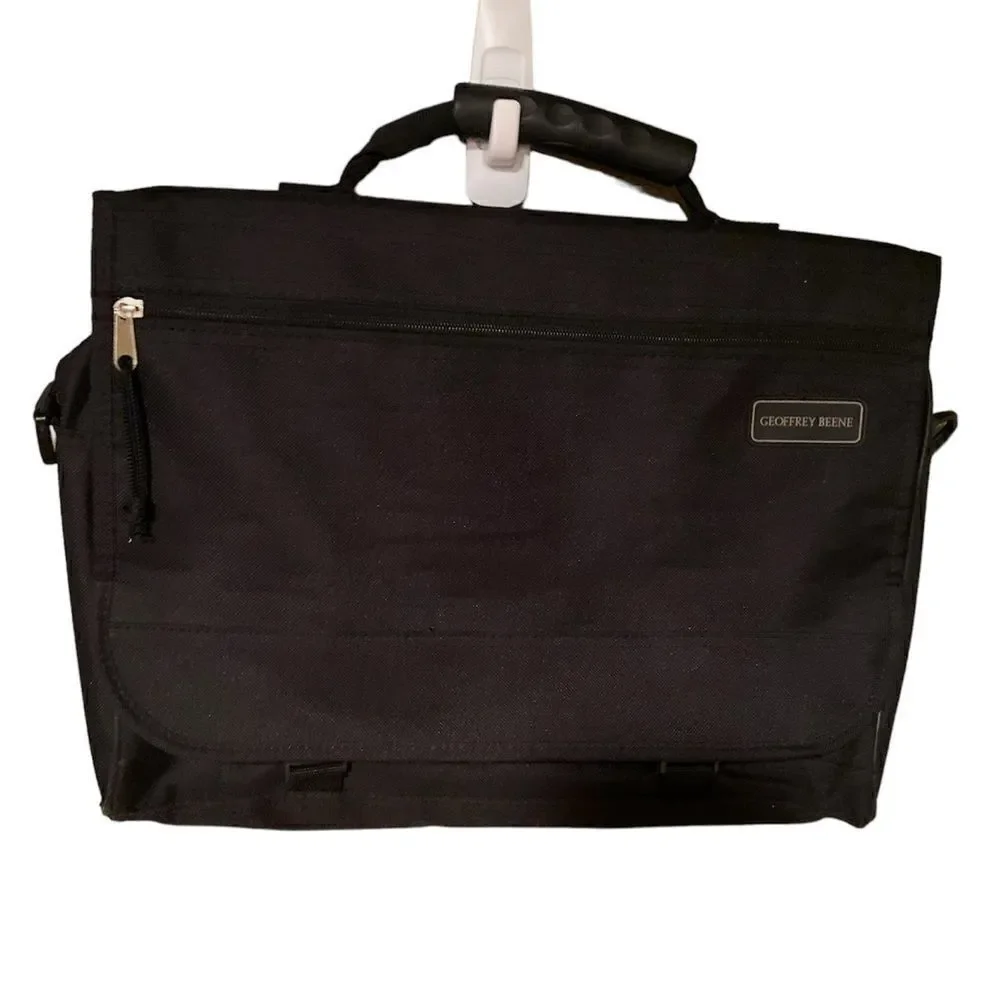 Geoffrey Beene Black Laptop Bag